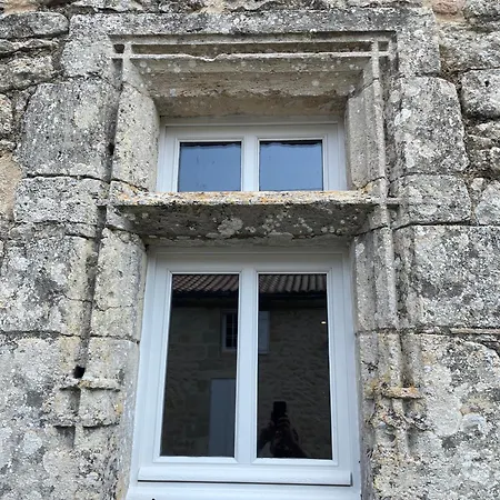 بيت للعطل Le Du Prieure *