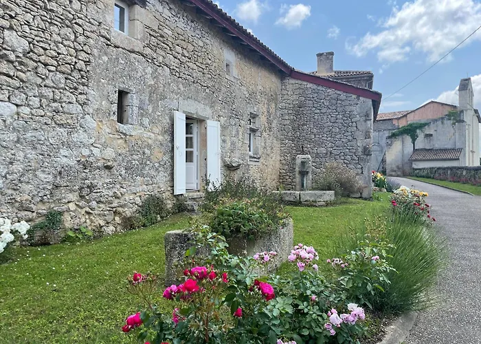 Le Du Prieure Bellefond