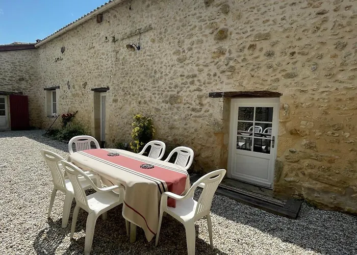 Holiday home Le Du Prieure Bellefond