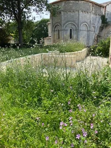 Le Du Prieure * Bellefond